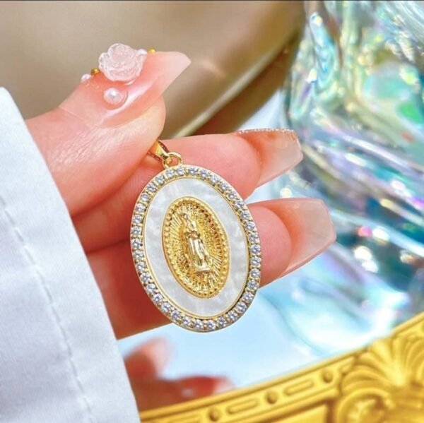 Collier