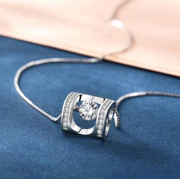 Collier