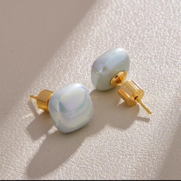 2026/07/1000127856.jpg Boucles d'oreilles perle baroque nacrée