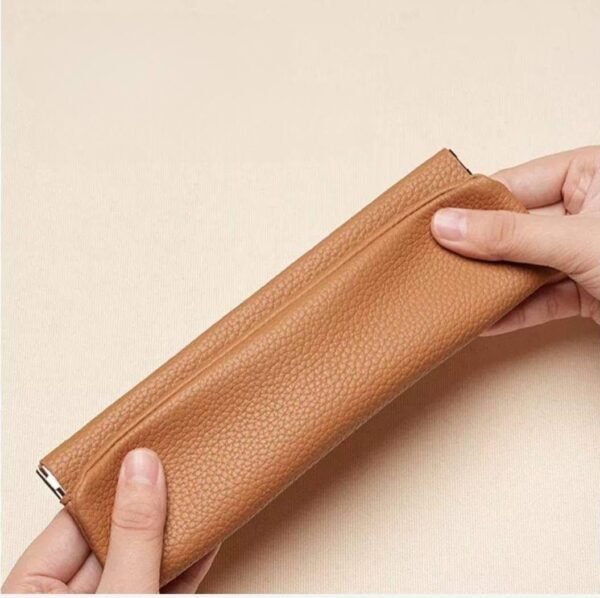 Pochette souple fermeture clic-clac