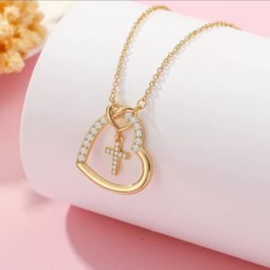 Collier cœur croix zircon