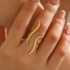 2026/09/1000163897.jpg Bague vagues dorée ajustable