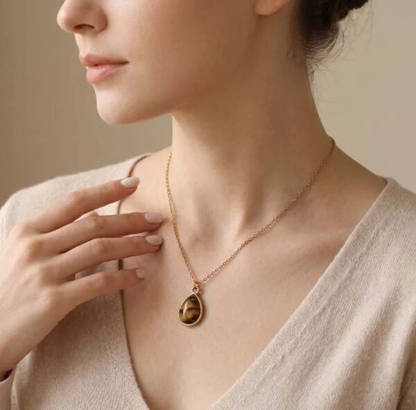 Collier goutte œil de tigre