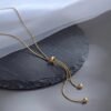 Collier lariat