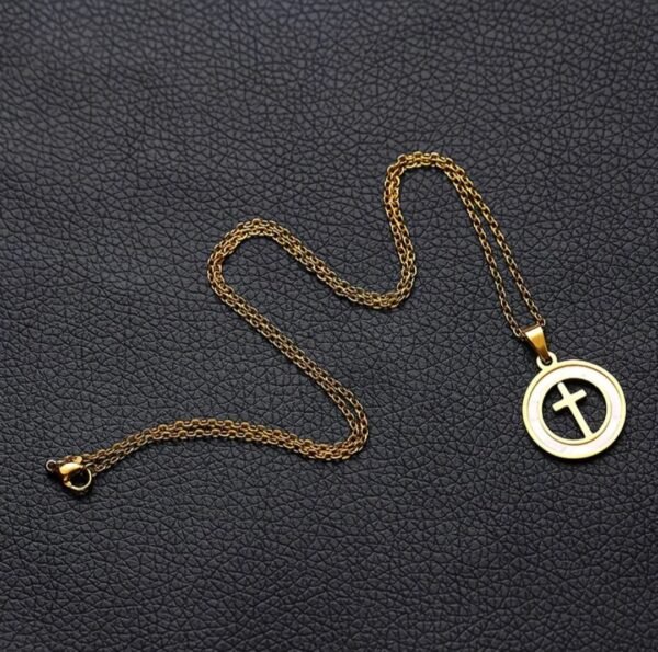 2026/09/1000228658.jpg Collier "Eve"