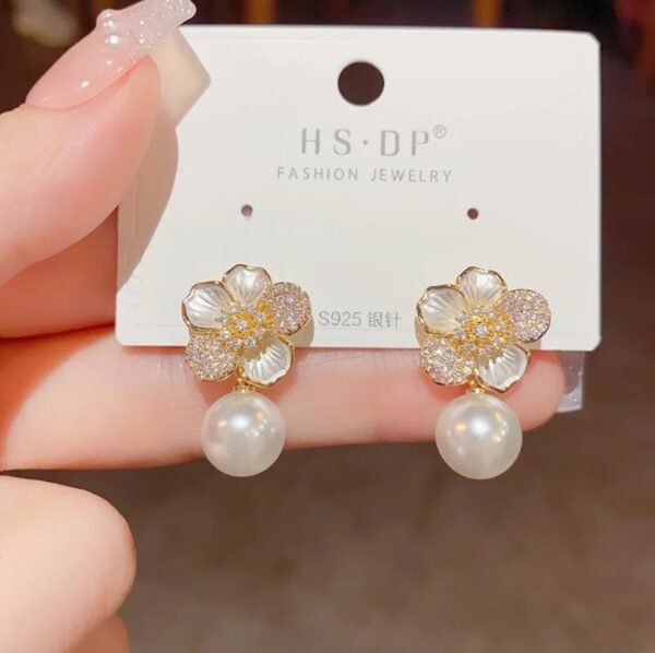 2026/10/1000279193.jpg Boucles d'oreilles ''Isabelle"